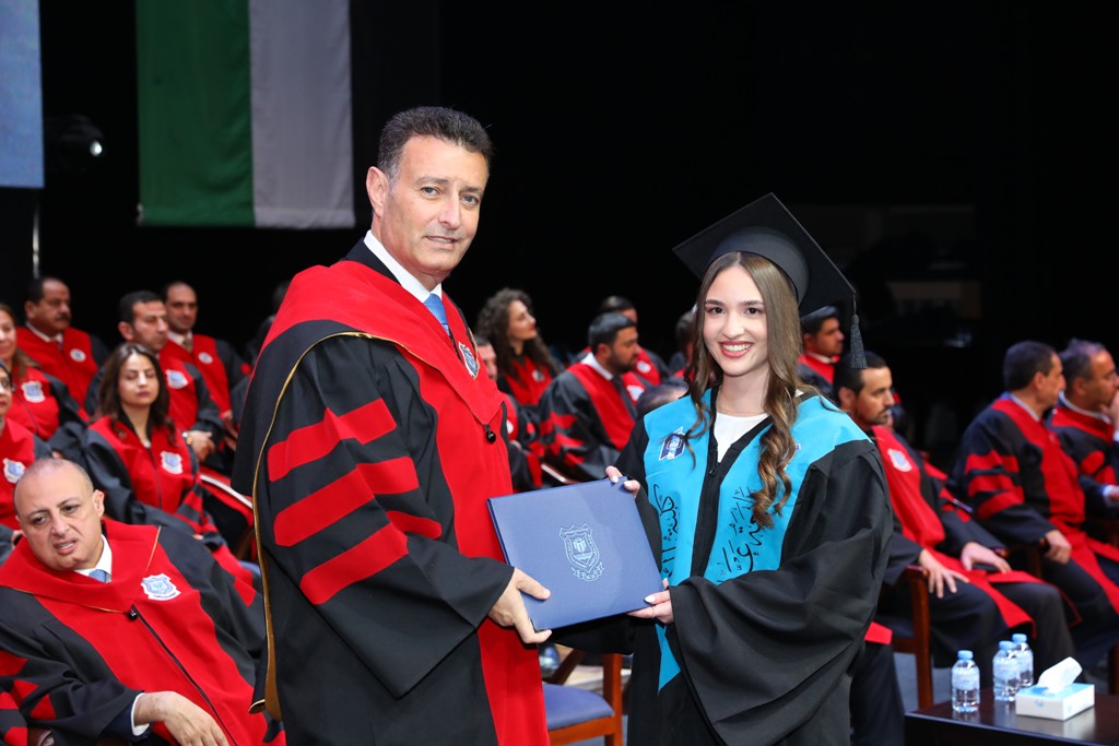 Madar Al-Saa Images 0.5858438885967141