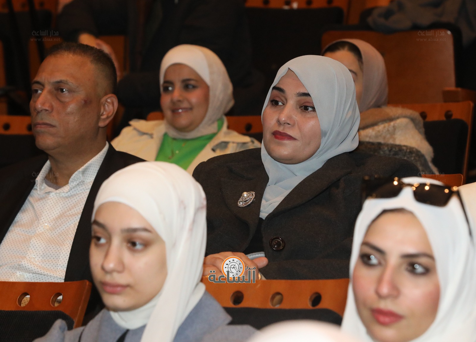 Madar Al-Saa Images 0.40135189571247043