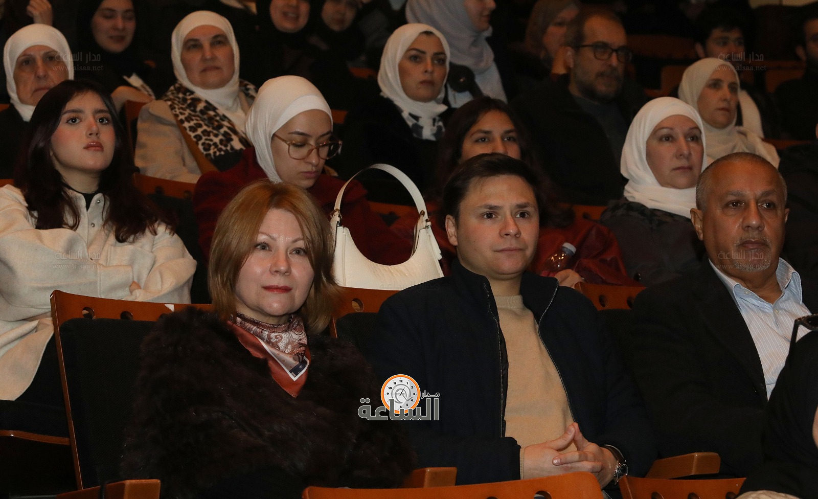 Madar Al-Saa Images 0.6897853375117589