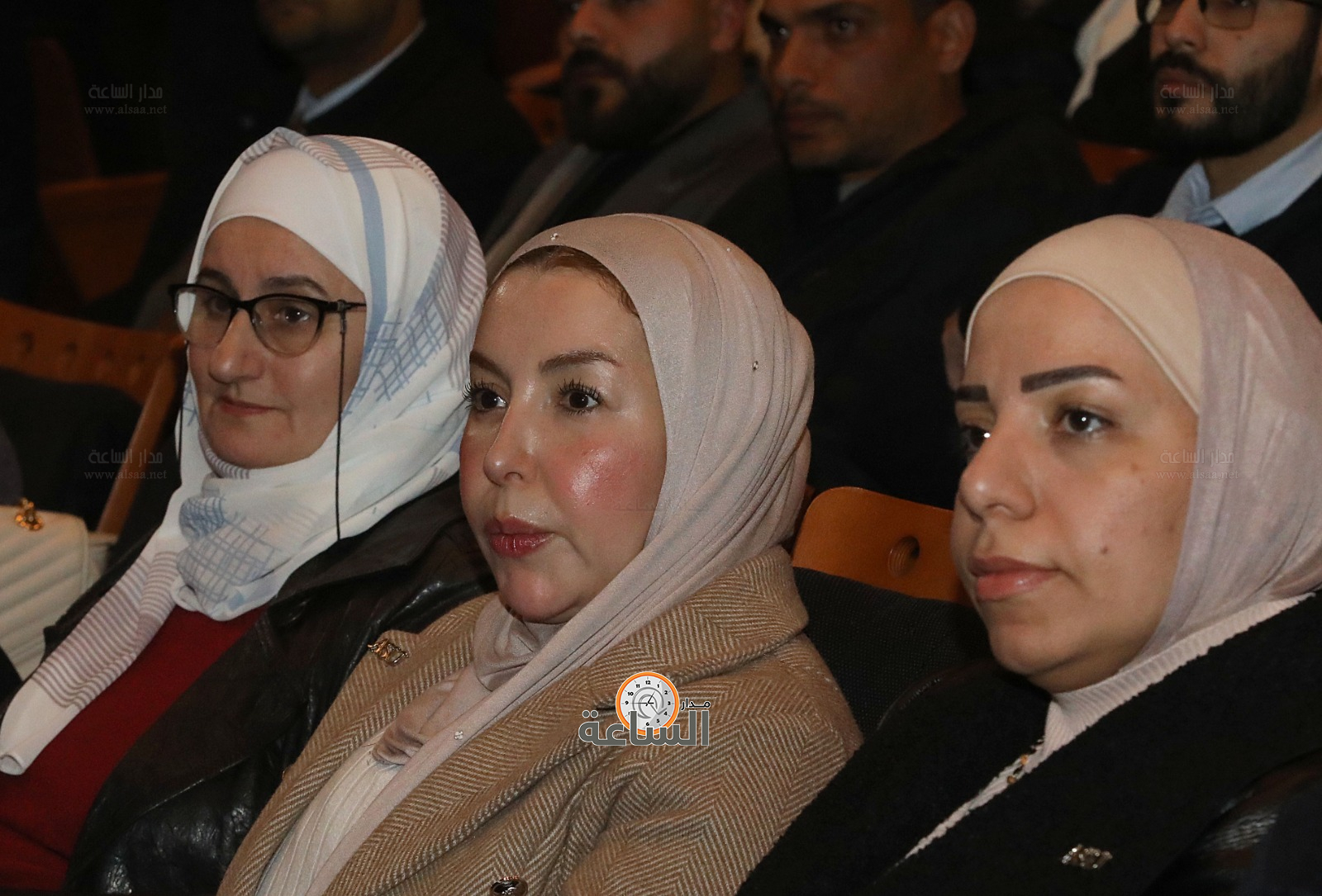 Madar Al-Saa Images 0.5752156554338725