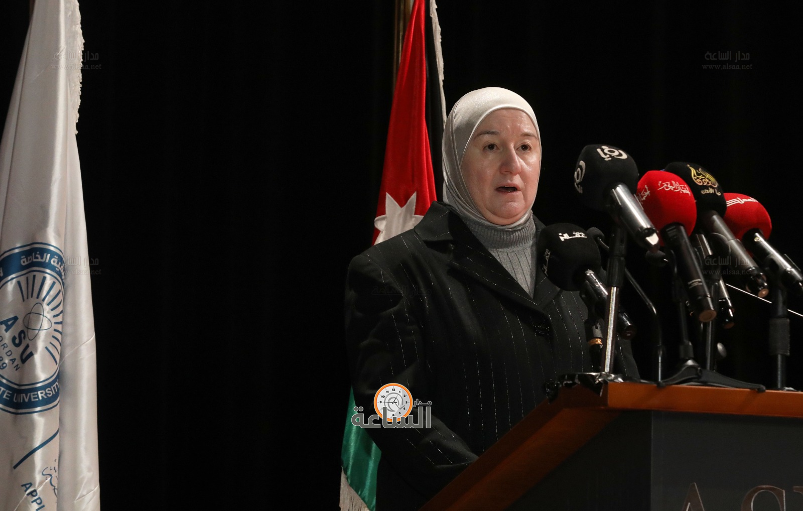 Madar Al-Saa Images 0.49908479707441256