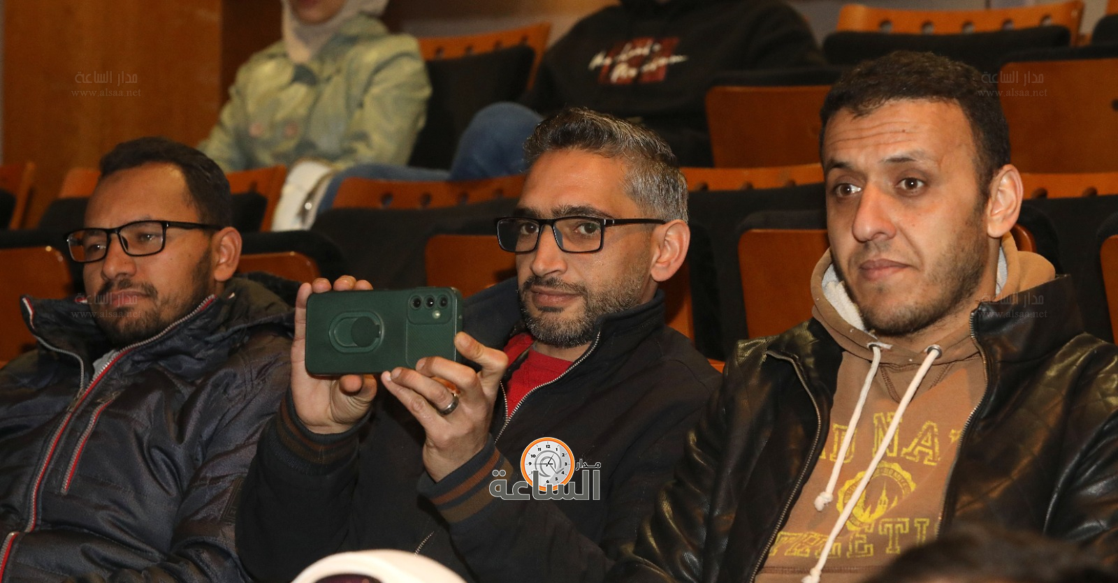 Madar Al-Saa Images 0.696567422231062