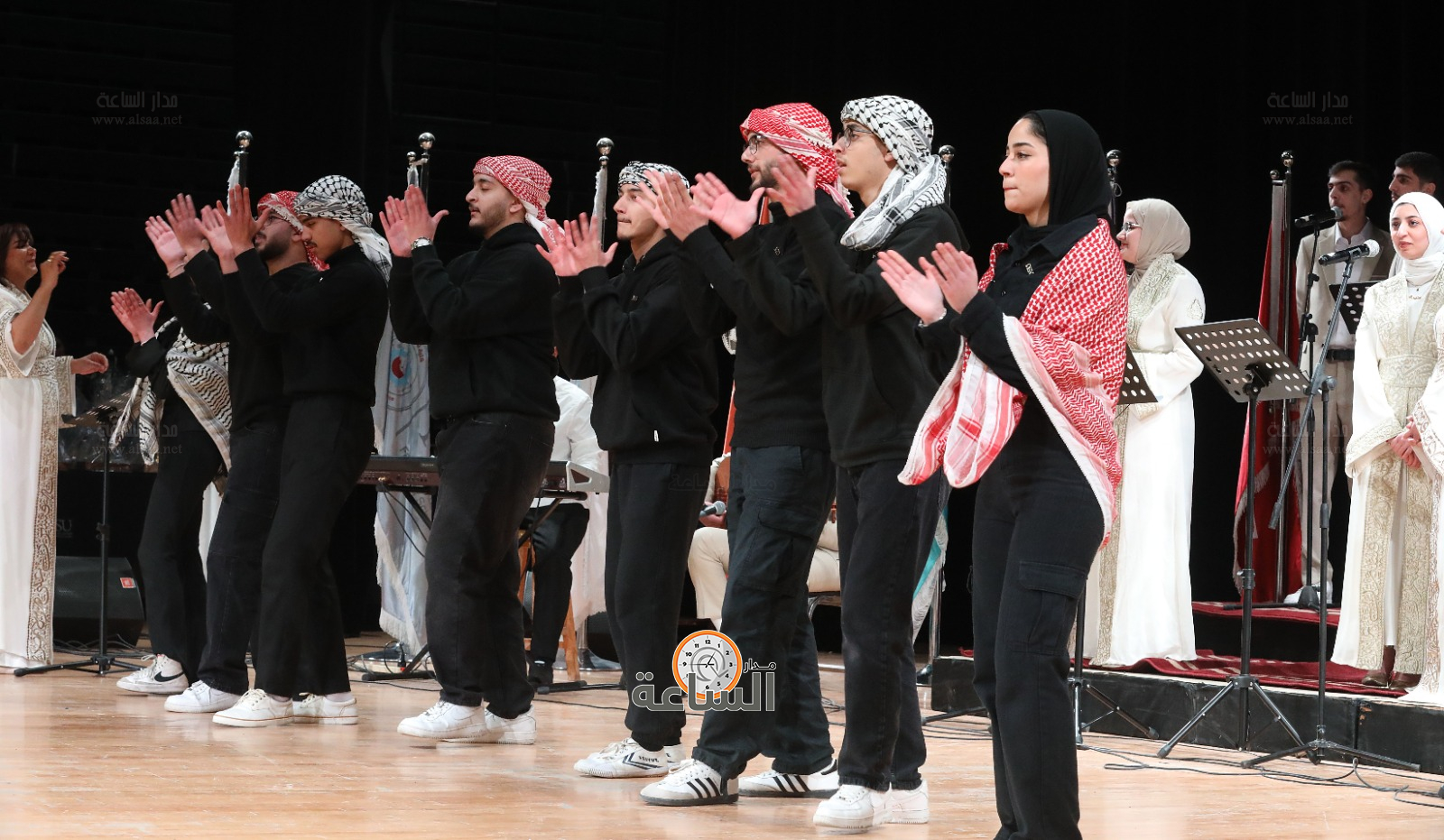 Madar Al-Saa Images 0.1229258397125308