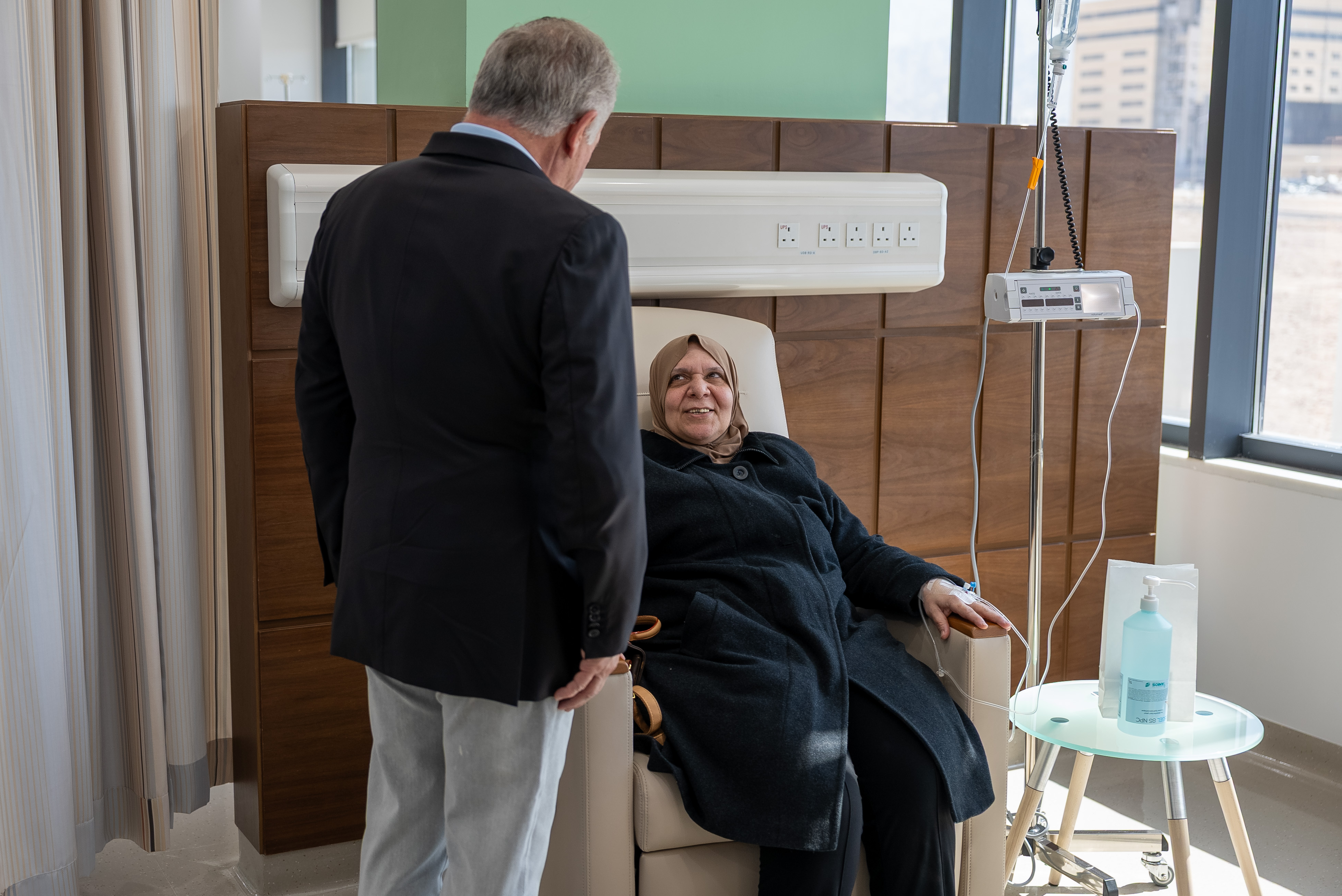 Madar Al-Saa Images 0.45808347647098935