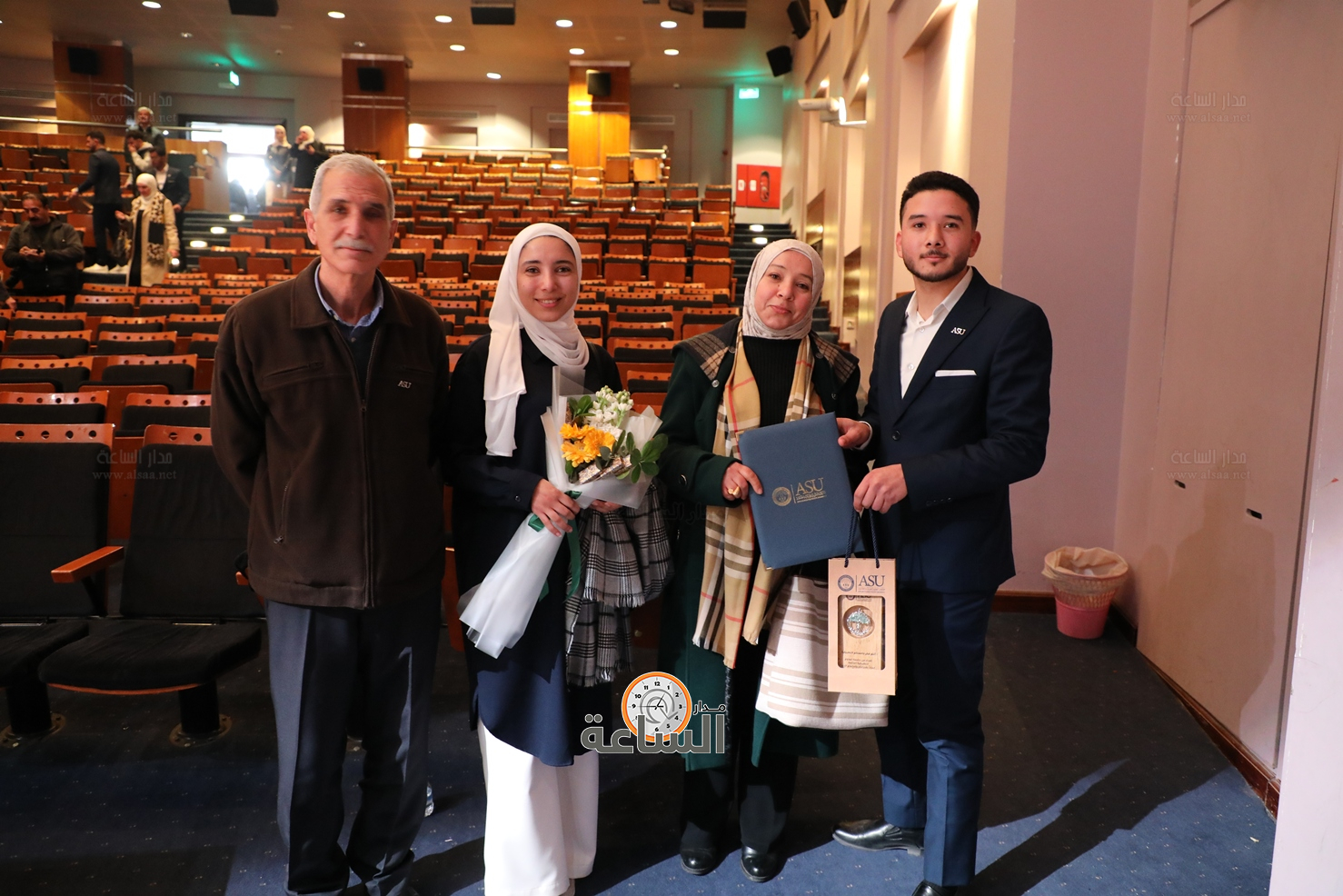 Madar Al-Saa Images 0.07404927550500728