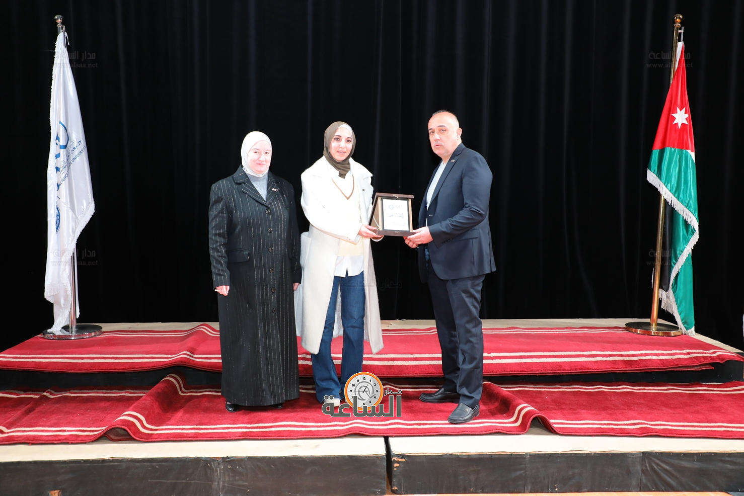 Madar Al-Saa Images 0.45826380023269664