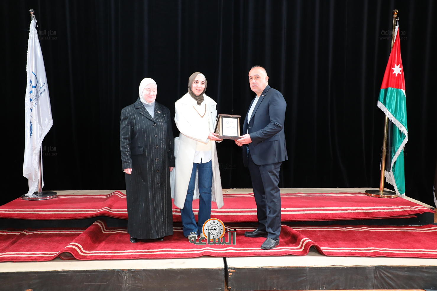 Madar Al-Saa Images 0.5907992495739018