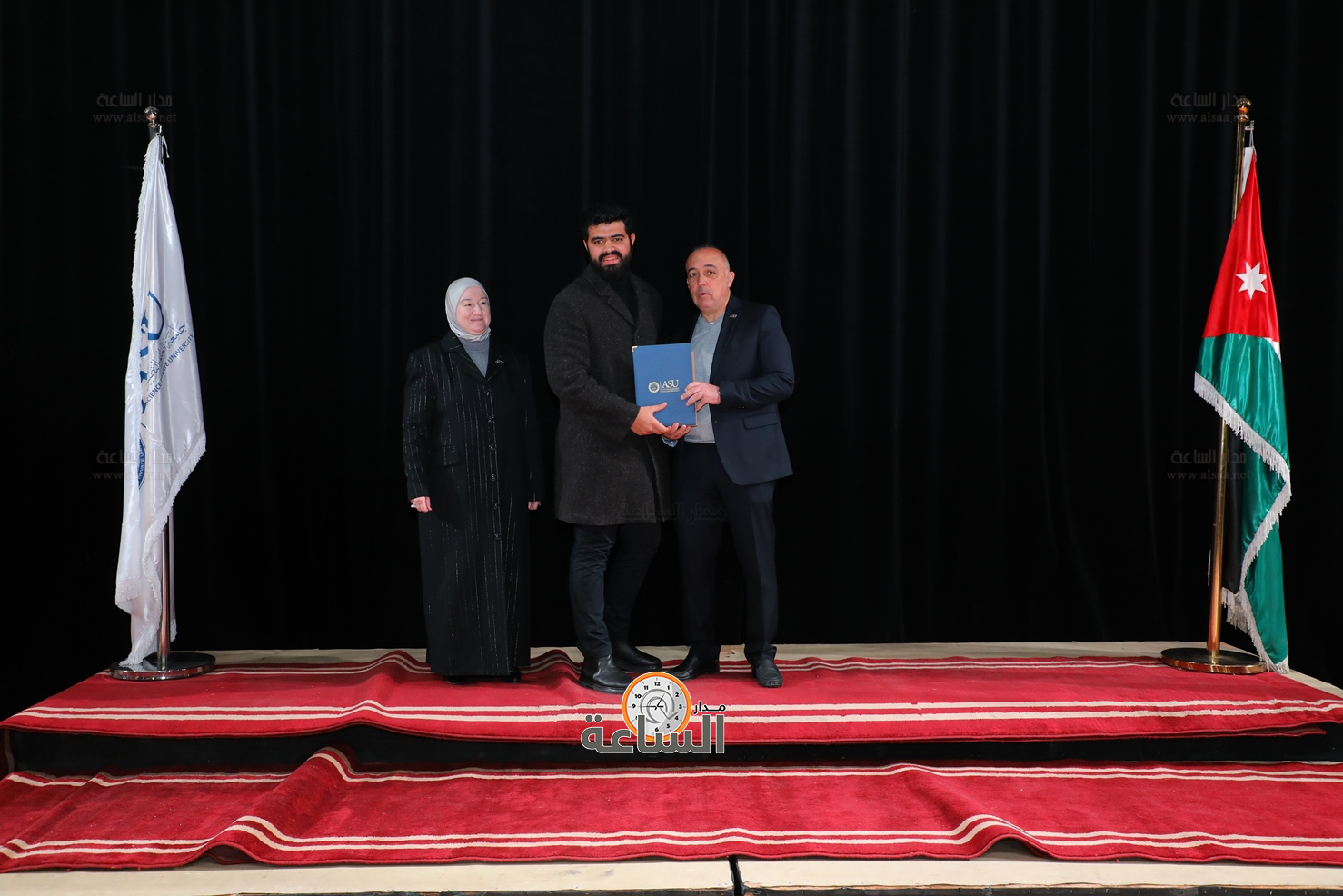 Madar Al-Saa Images 0.8660690639507298