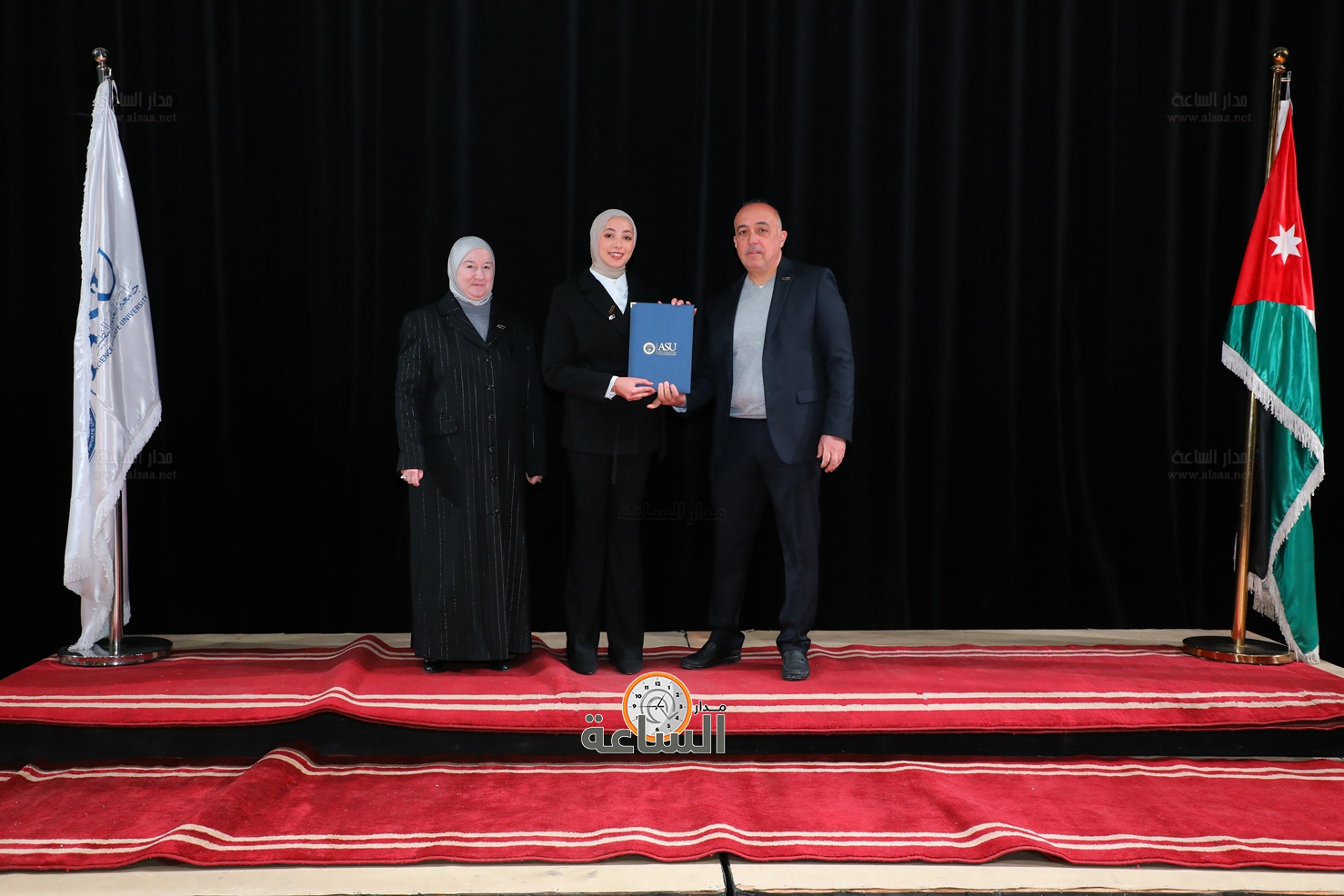 Madar Al-Saa Images 0.03942980317666289