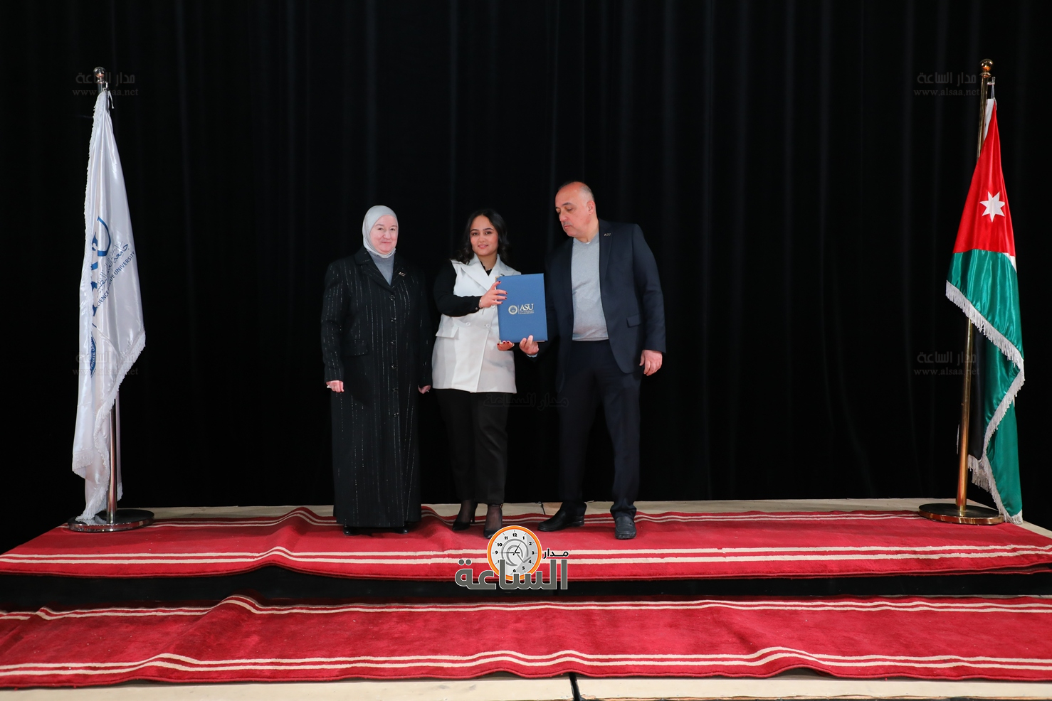 Madar Al-Saa Images 0.7780363326188211