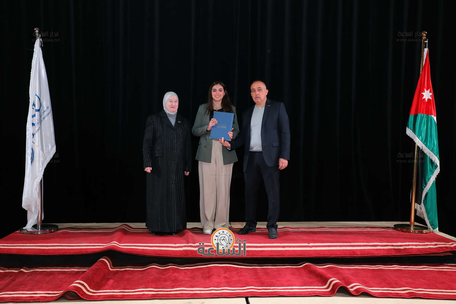 Madar Al-Saa Images 0.7195837846589794