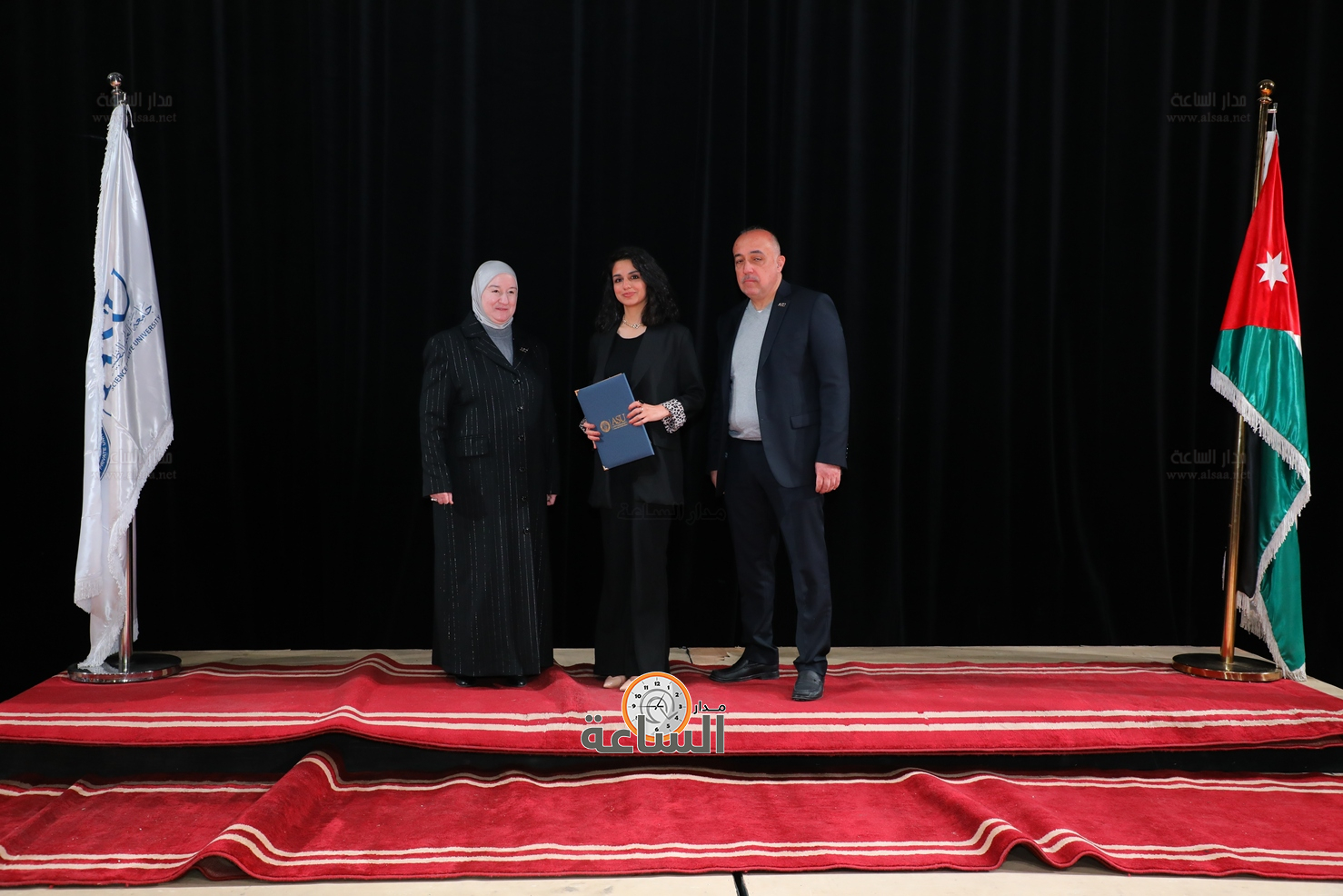 Madar Al-Saa Images 0.9513289062062122