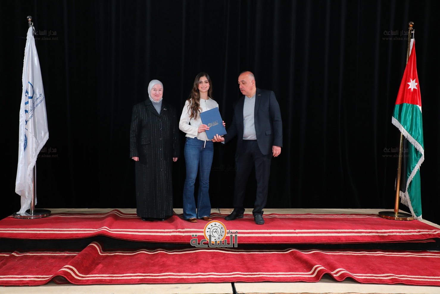 Madar Al-Saa Images 0.2915852893154187