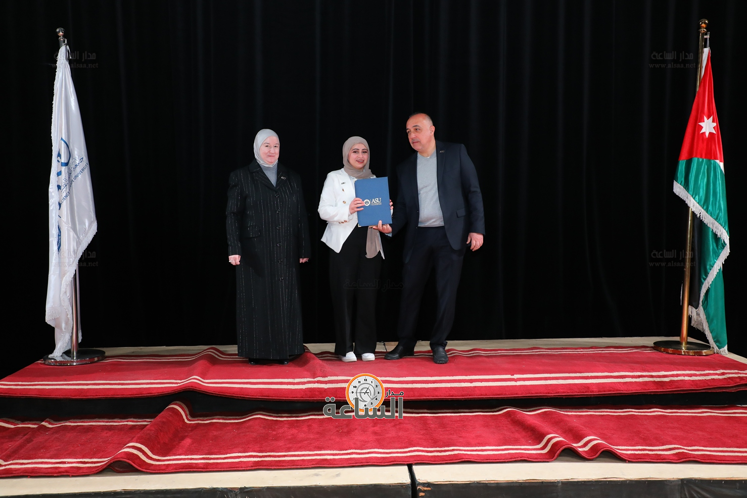 Madar Al-Saa Images 0.5248176614899294