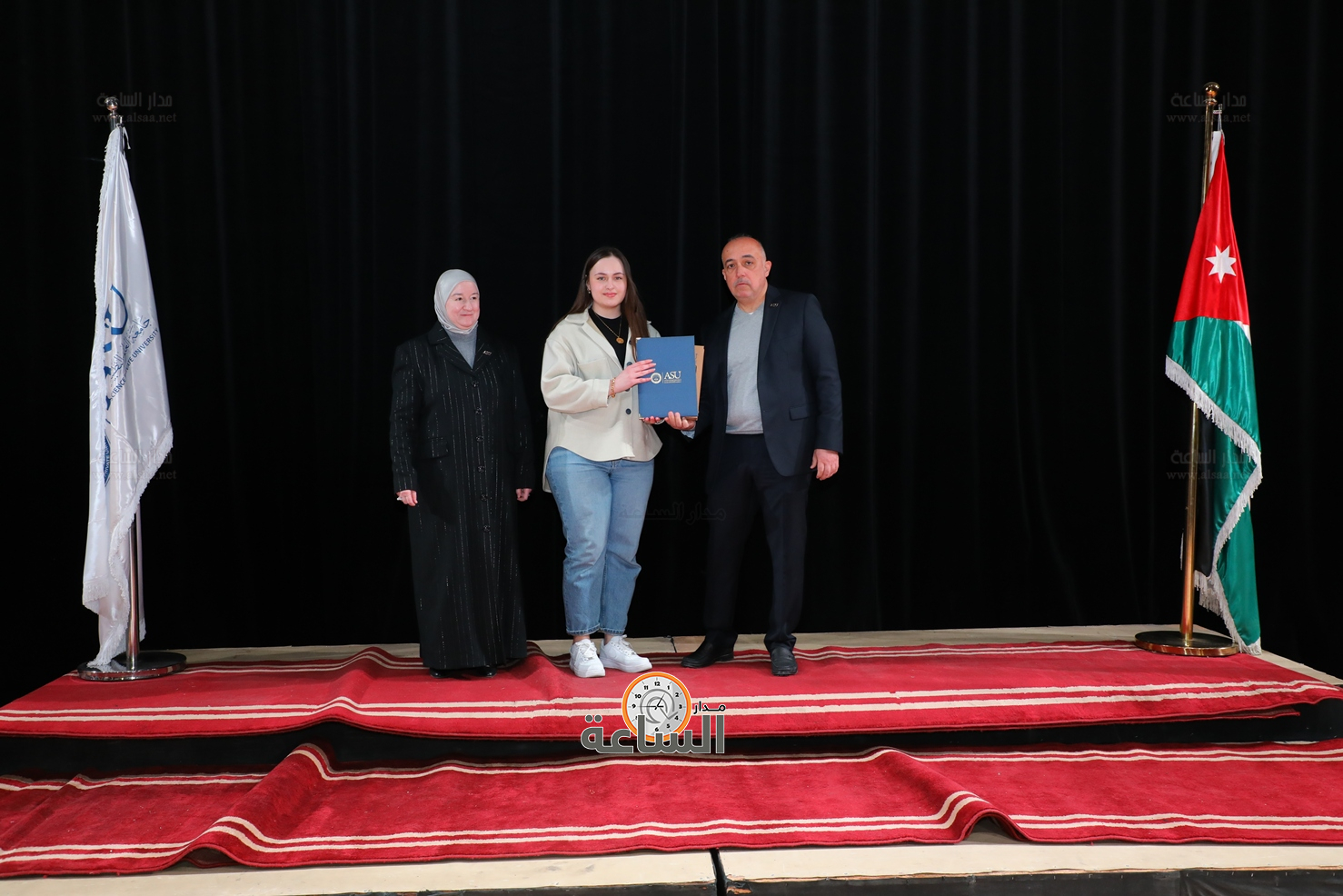 Madar Al-Saa Images 0.22225486875940081