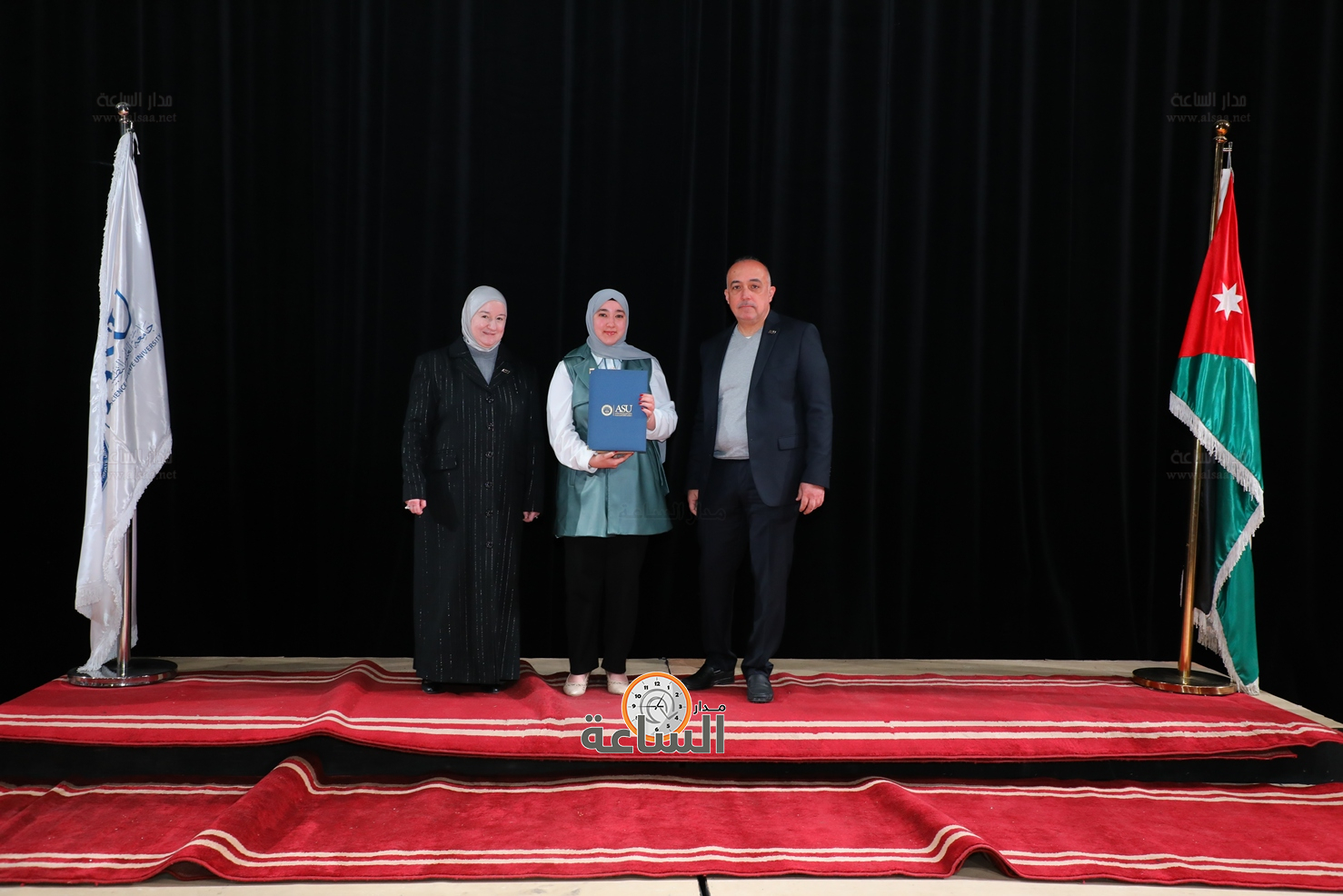 Madar Al-Saa Images 0.7606728231334976