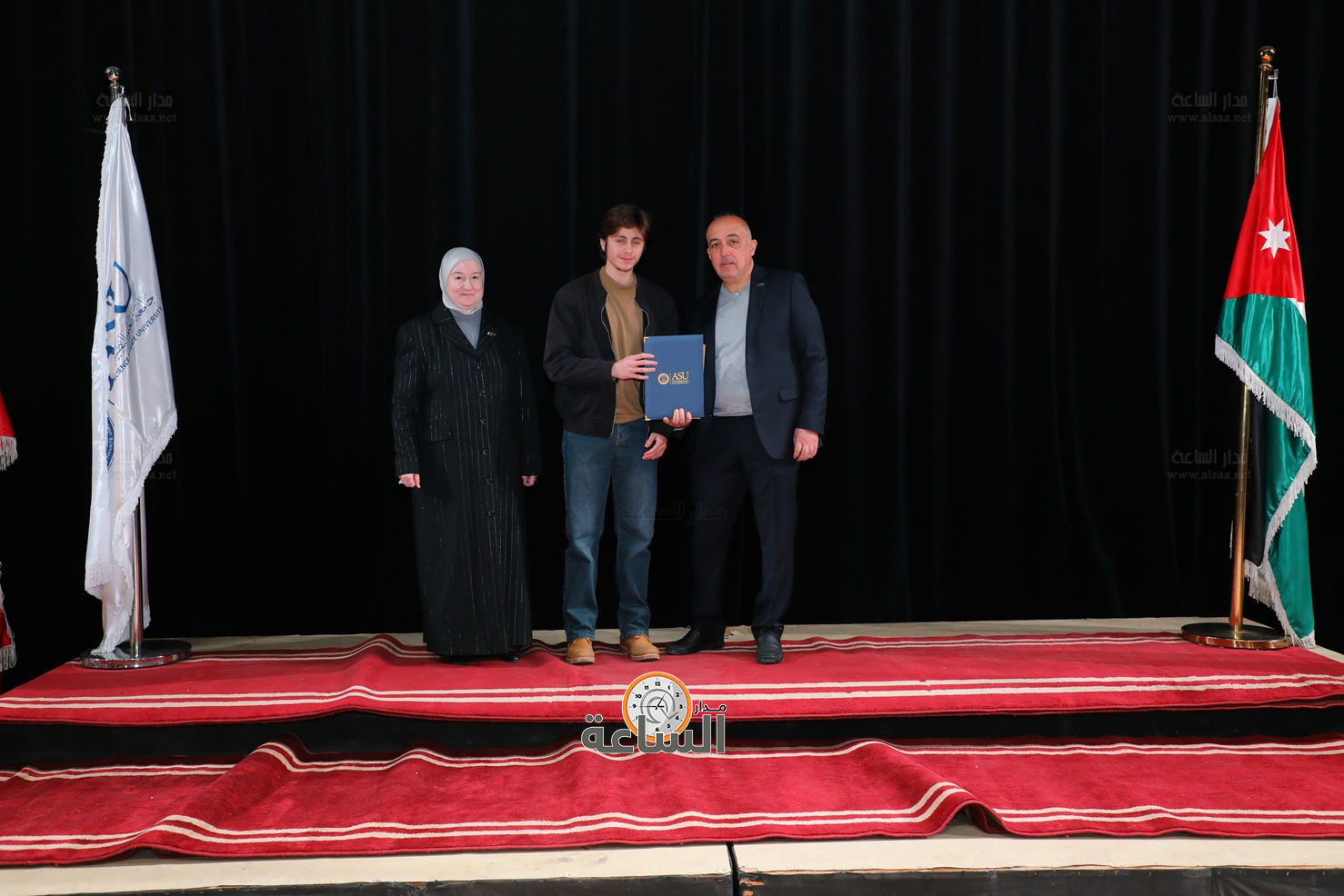 Madar Al-Saa Images 0.45107578661651937