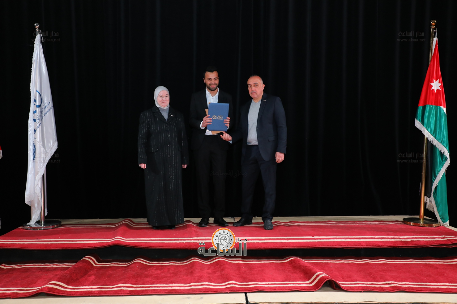 Madar Al-Saa Images 0.41484876264333725