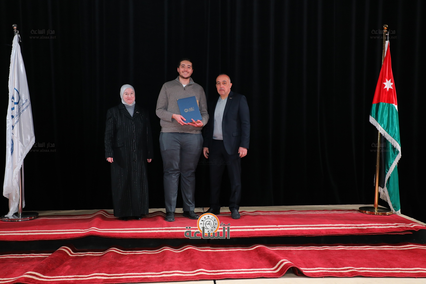 Madar Al-Saa Images 0.24202995971848784