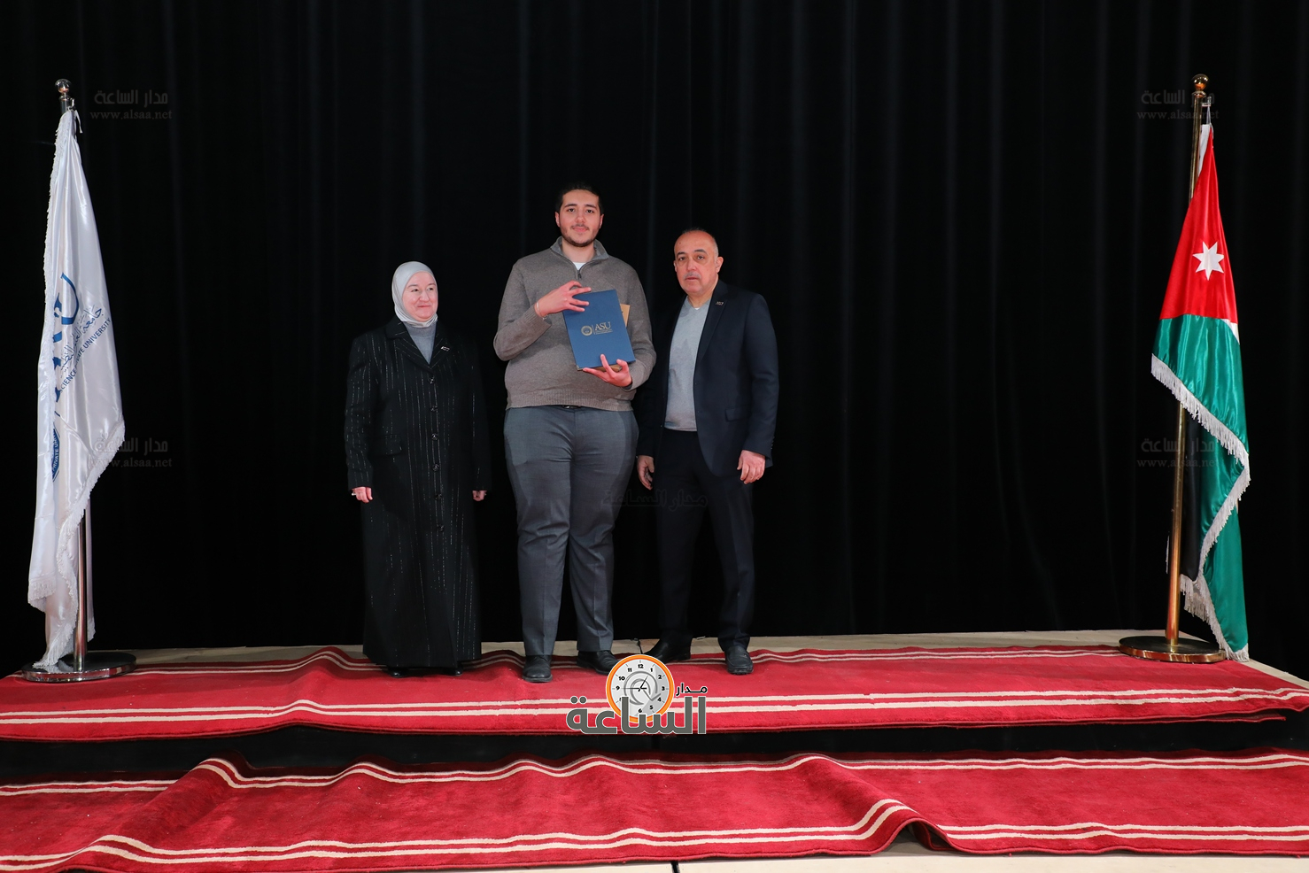 Madar Al-Saa Images 0.4513959328112811