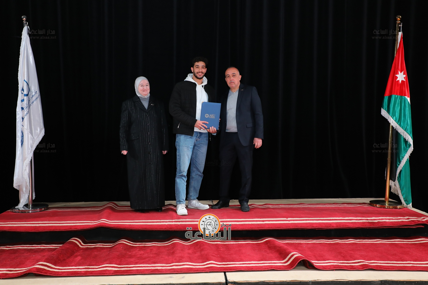 Madar Al-Saa Images 0.9397558202766296