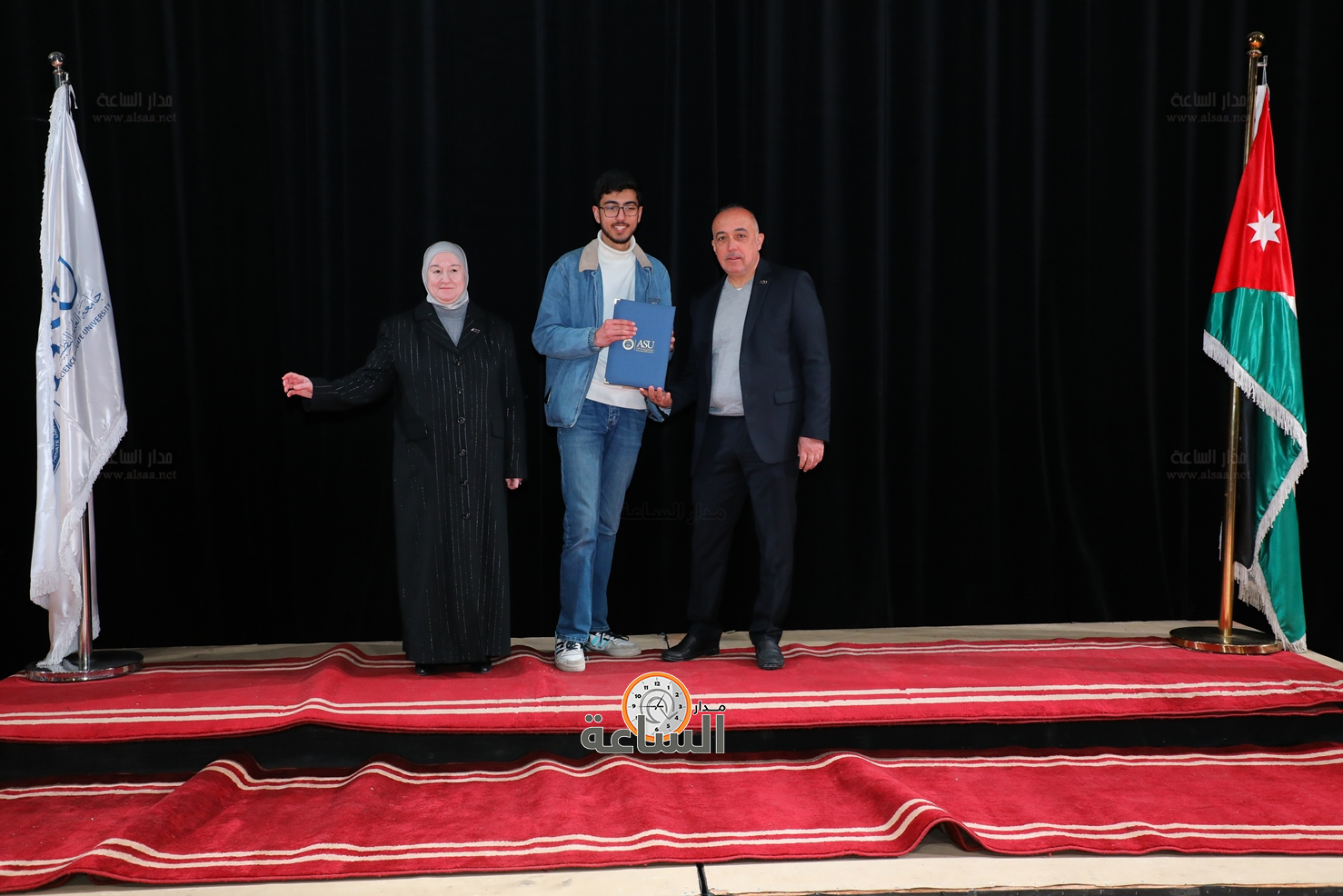 Madar Al-Saa Images 0.045315162973775136