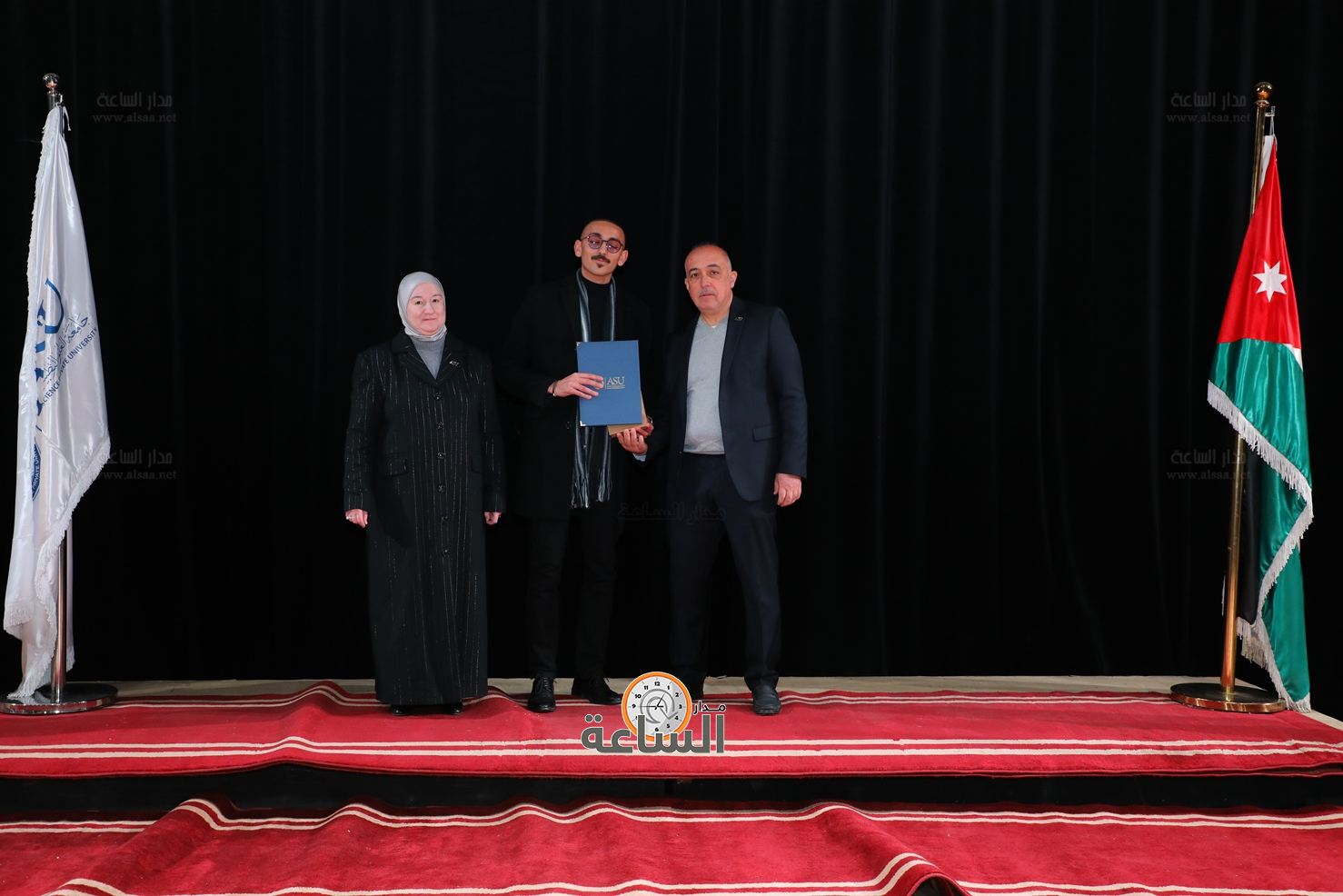 Madar Al-Saa Images 0.3503078640395867