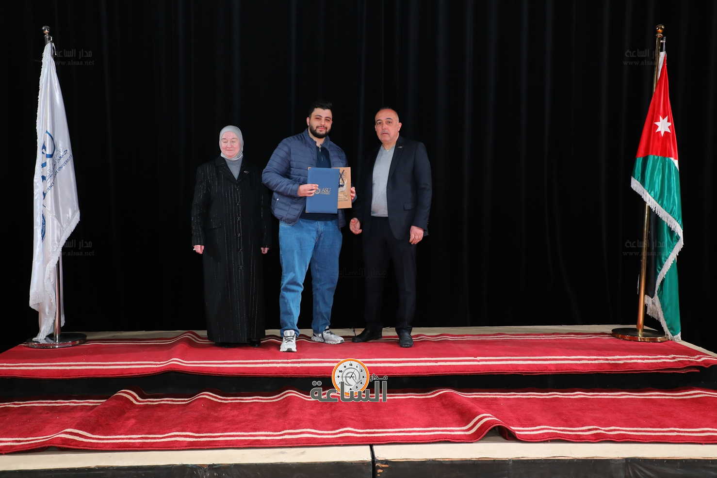 Madar Al-Saa Images 0.369850870478289