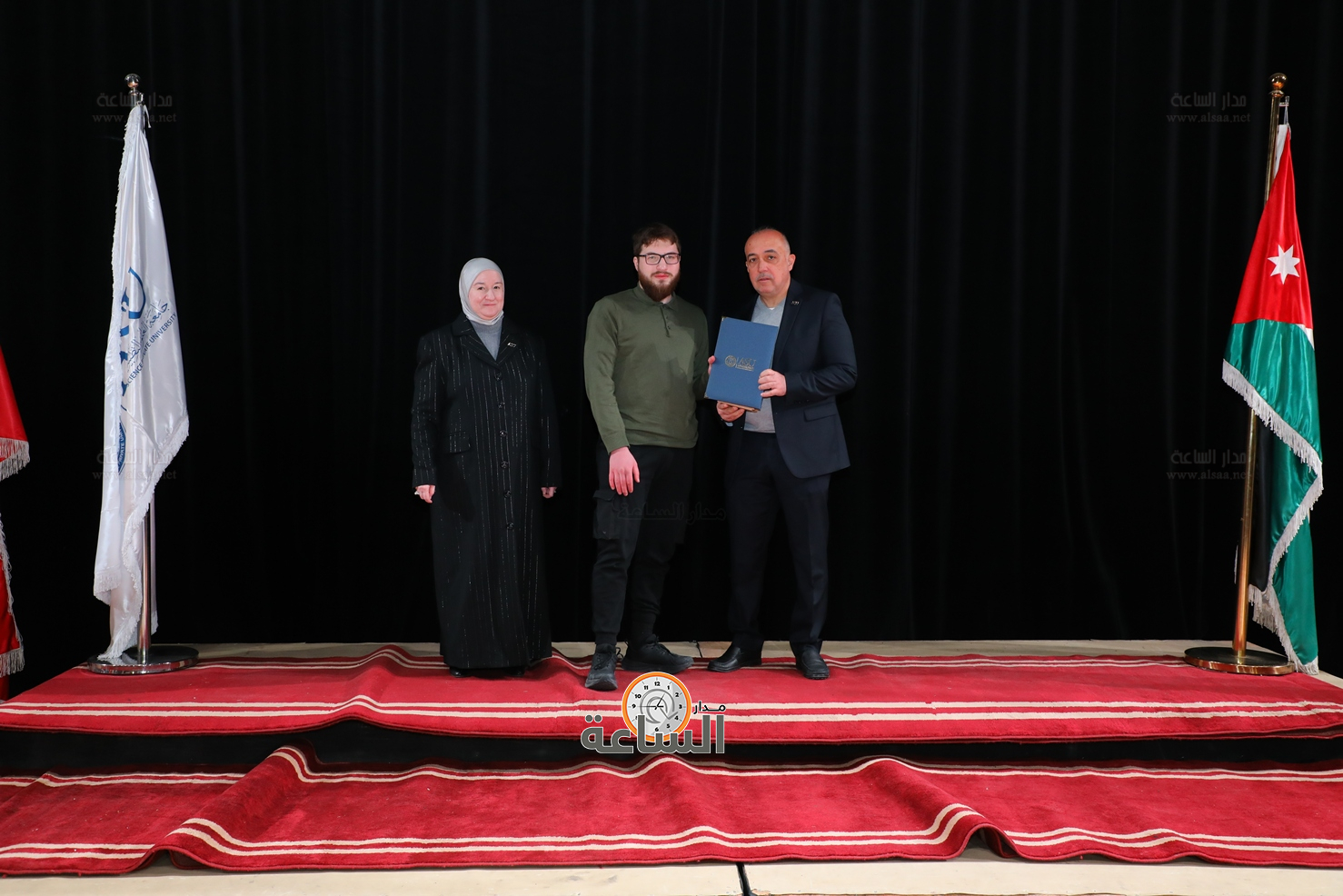 Madar Al-Saa Images 0.7549657847913218