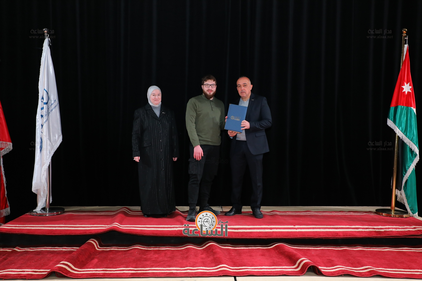 Madar Al-Saa Images 0.3978820935490126