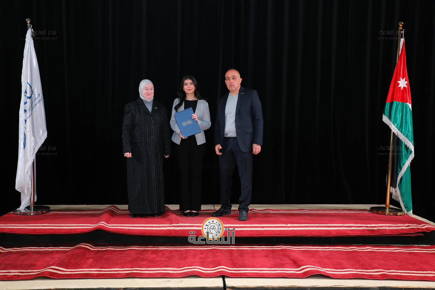 Madar Al-Saa Images 0.5599517430549519