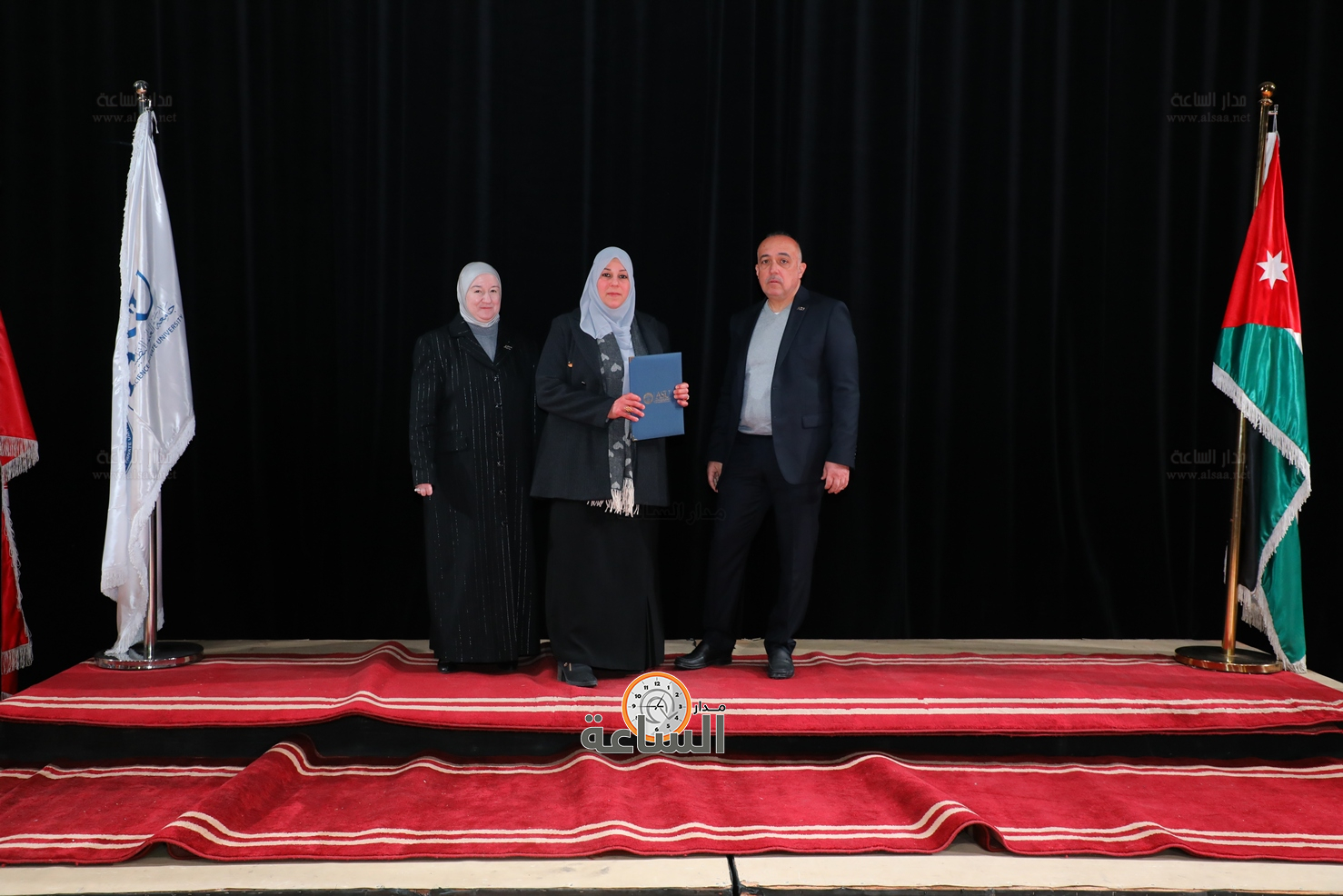 Madar Al-Saa Images 0.7361506789624719