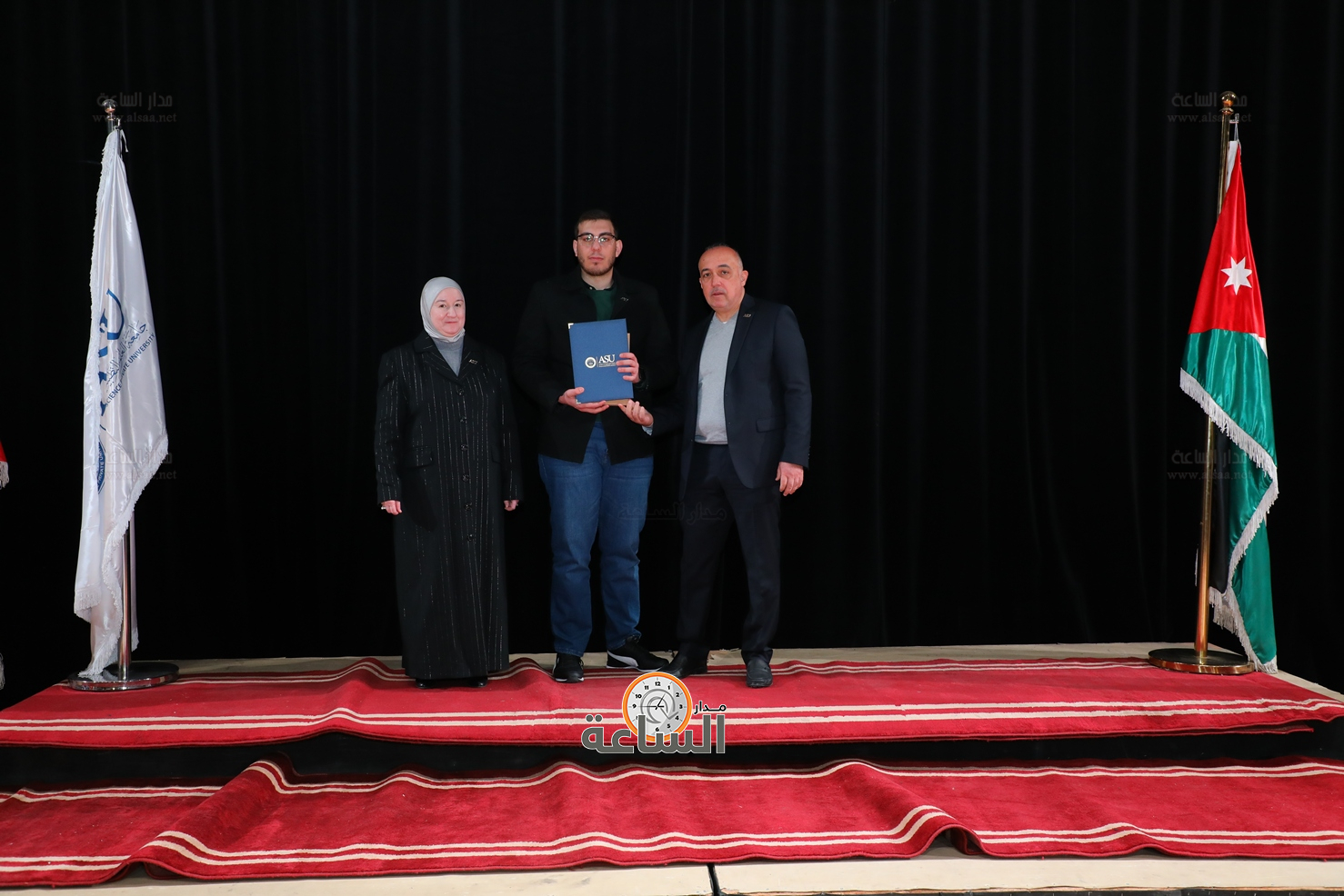 Madar Al-Saa Images 0.7429395324724506