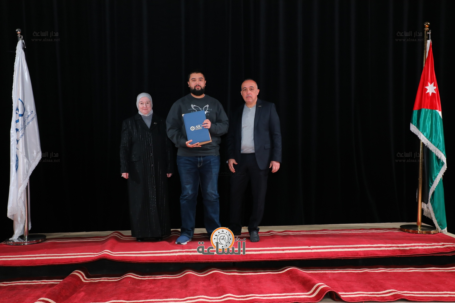 Madar Al-Saa Images 0.1671577184579427