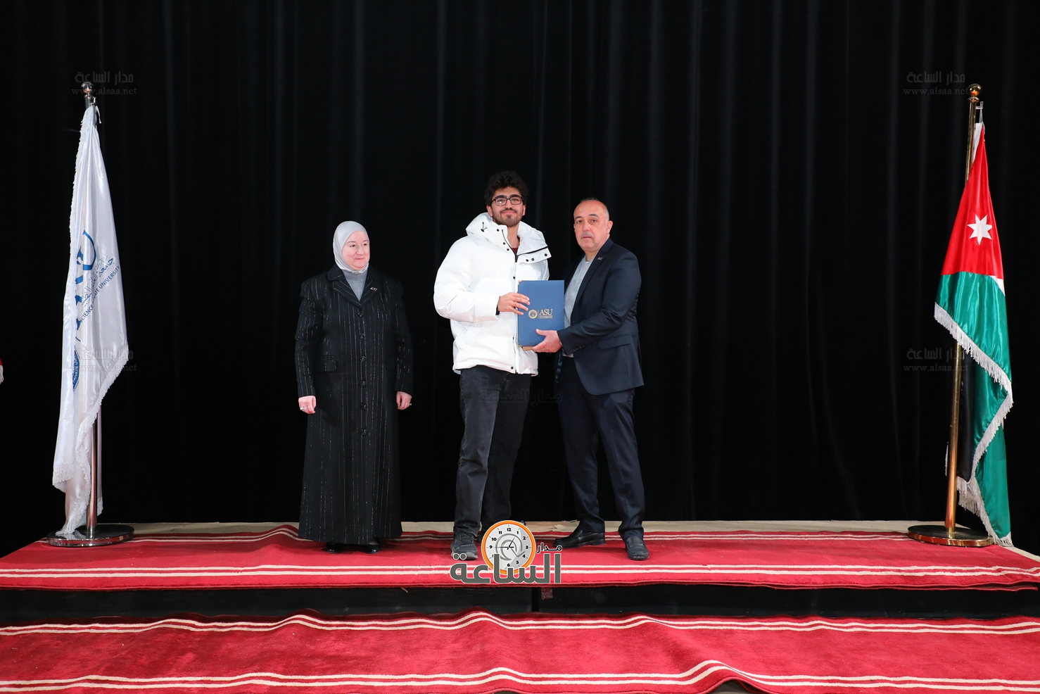 Madar Al-Saa Images 0.2443061245998175