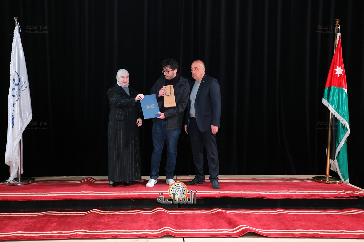 Madar Al-Saa Images 0.24230391134276918