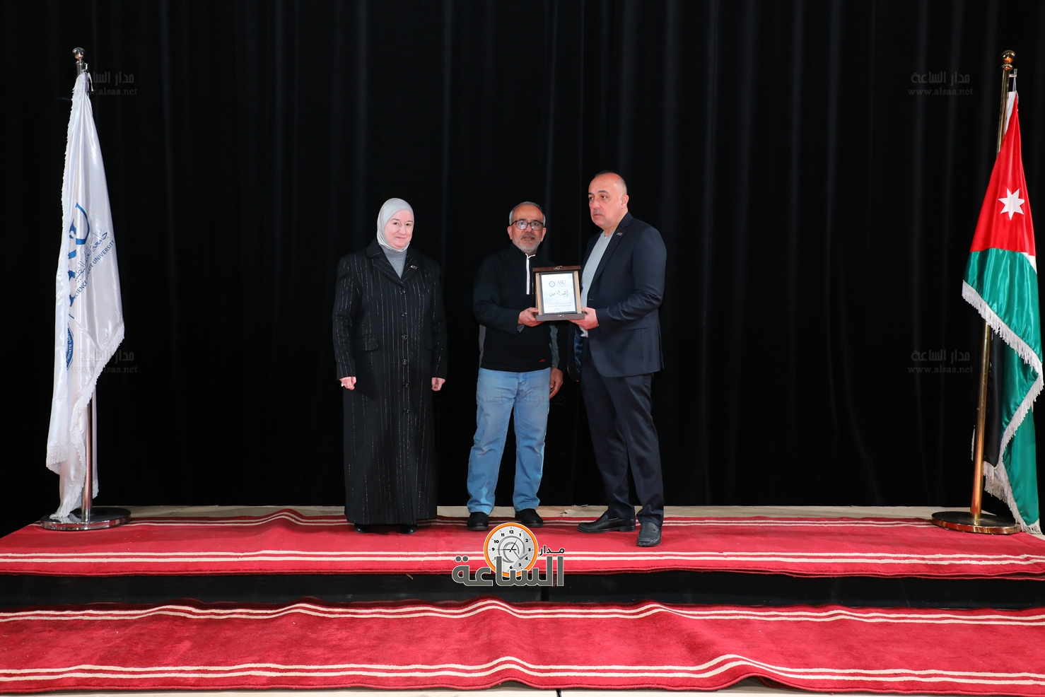 Madar Al-Saa Images 0.8061405282838363