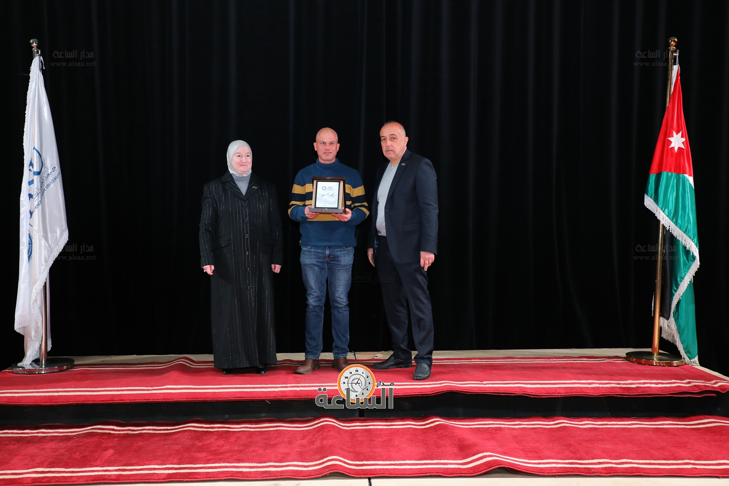 Madar Al-Saa Images 0.07785565083667012