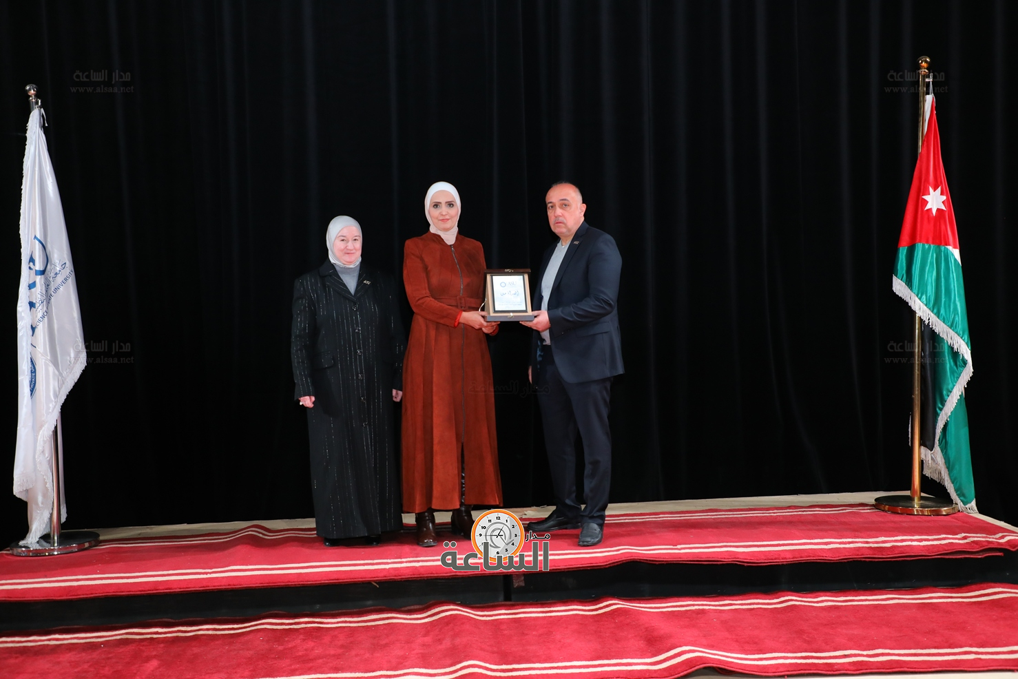 Madar Al-Saa Images 0.36785938845861077