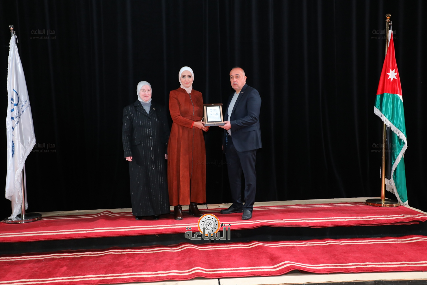 Madar Al-Saa Images 0.02336002553752614