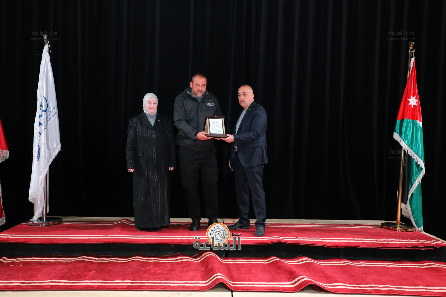 Madar Al-Saa Images 0.39384406266595806