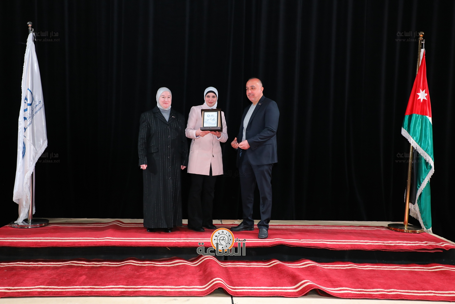 Madar Al-Saa Images 0.6681717263909419