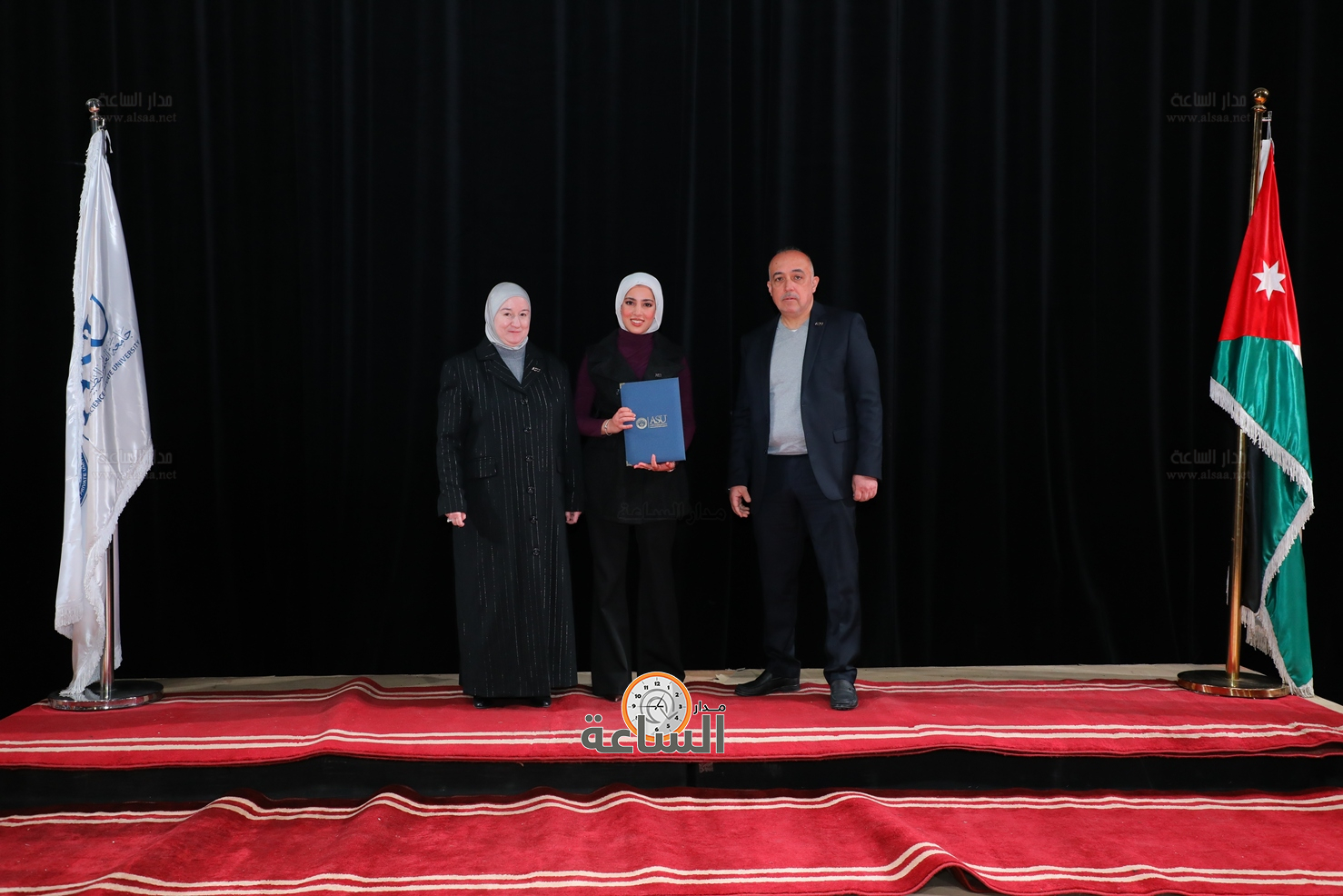 Madar Al-Saa Images 0.48816826816155334