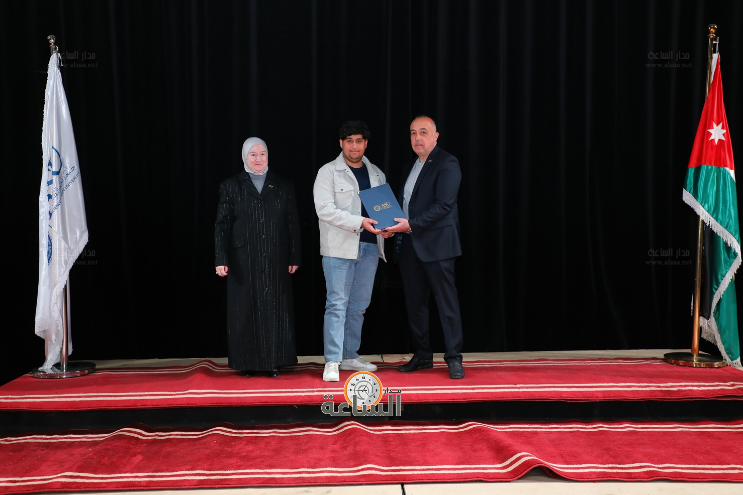 Madar Al-Saa Images 0.35324663087701524