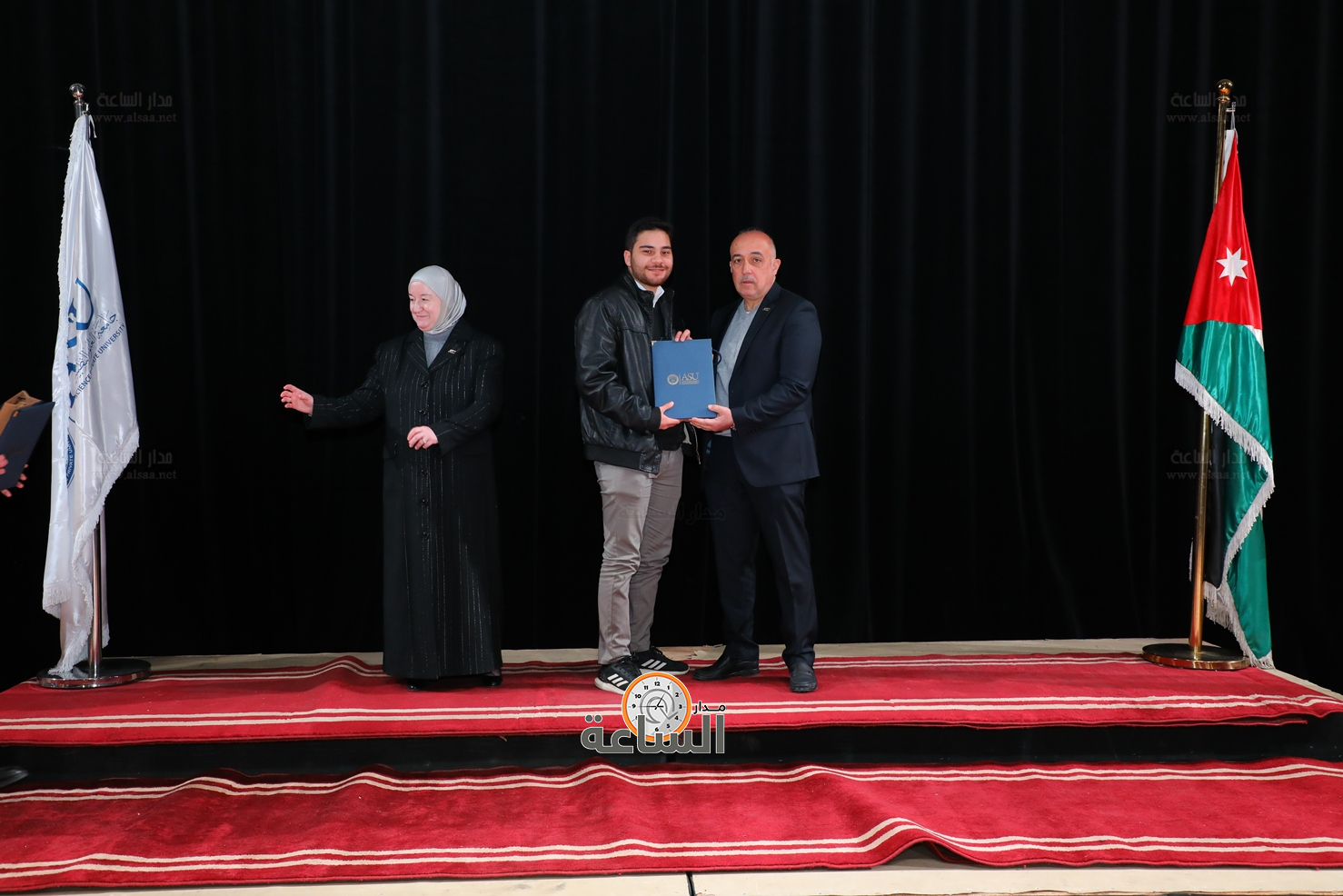 Madar Al-Saa Images 0.020658064319906355