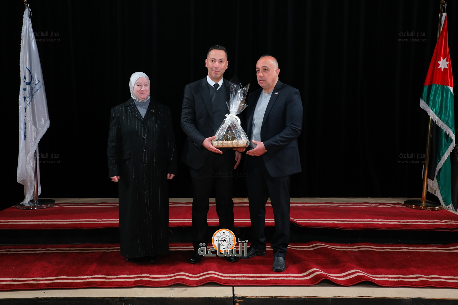 Madar Al-Saa Images 0.8618024640974153