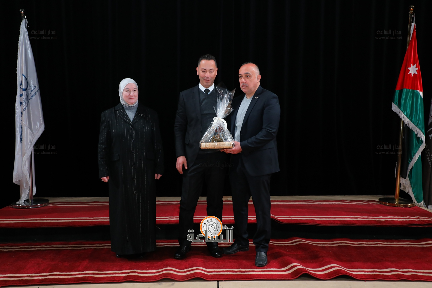 Madar Al-Saa Images 0.9970462216964522