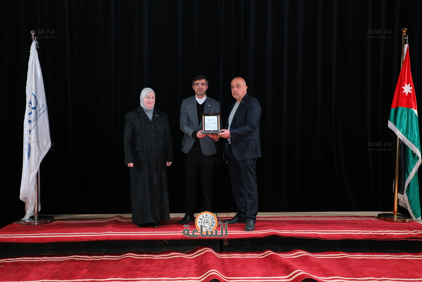 Madar Al-Saa Images 0.9835660655806766