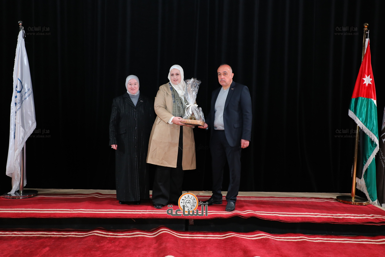 Madar Al-Saa Images 0.950828752533682