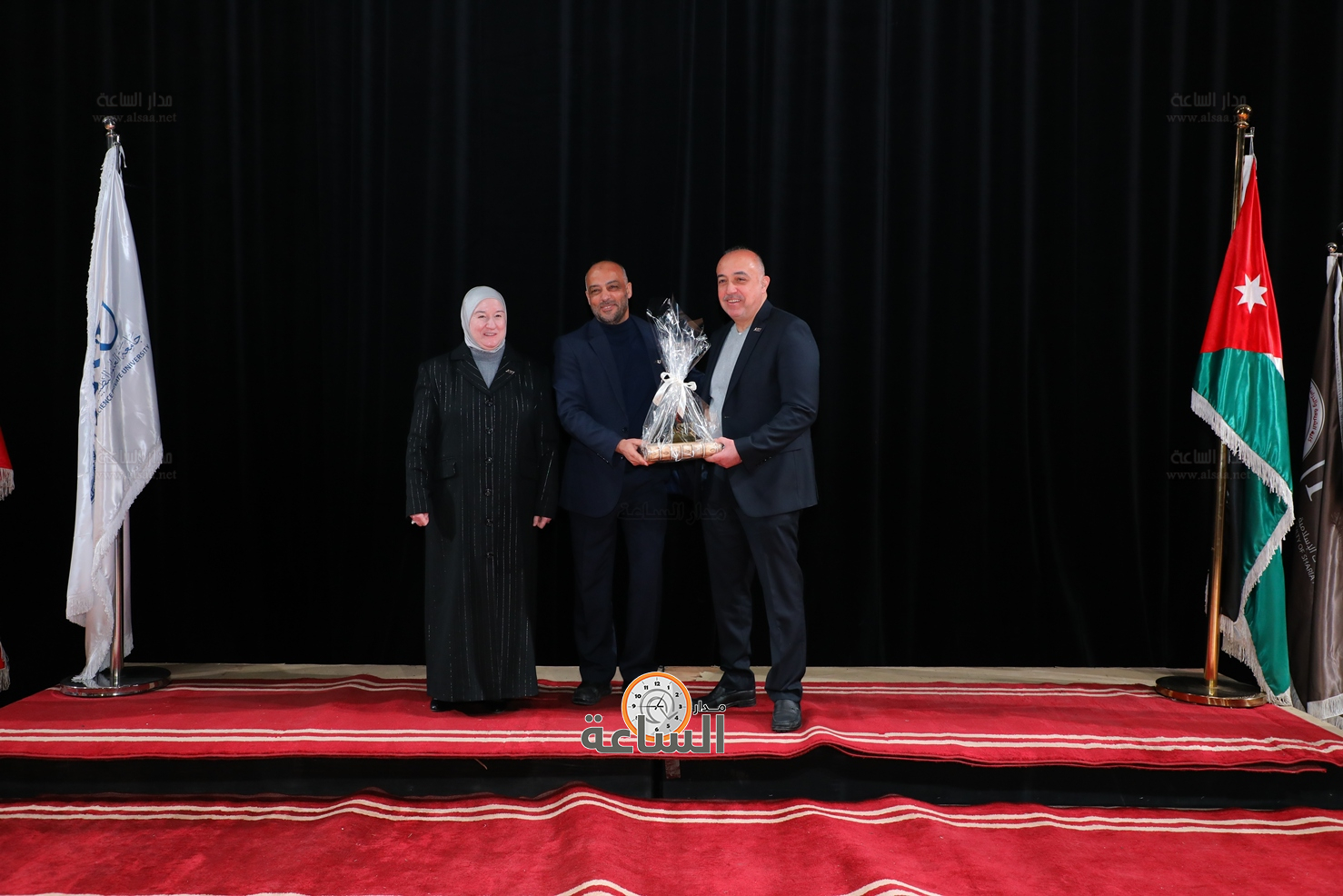 Madar Al-Saa Images 0.9724107722280952